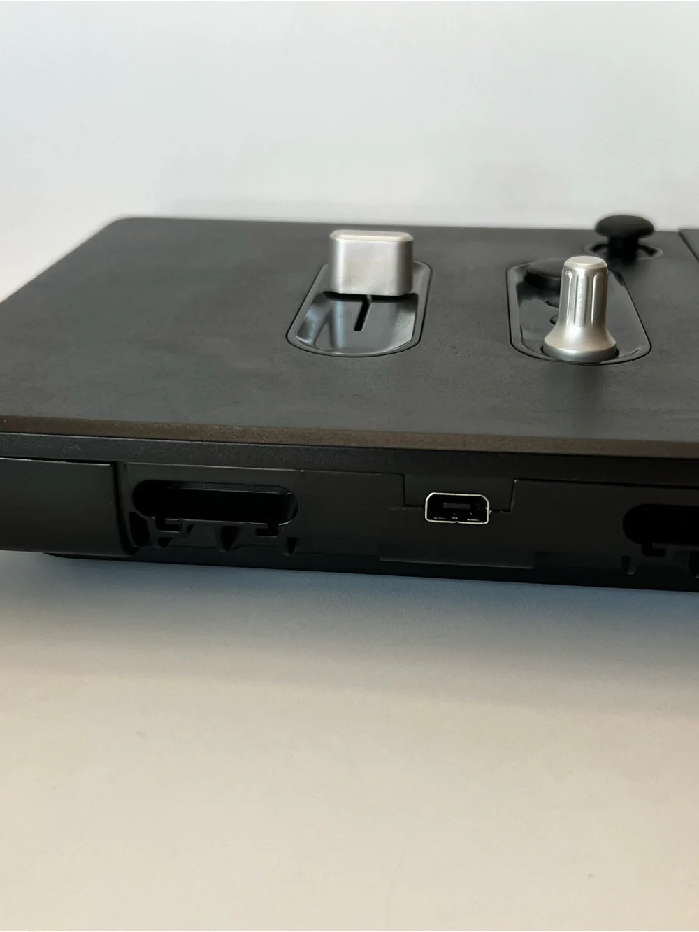 Nintendo Wii DJ Hero Turntable Controller  TESTED